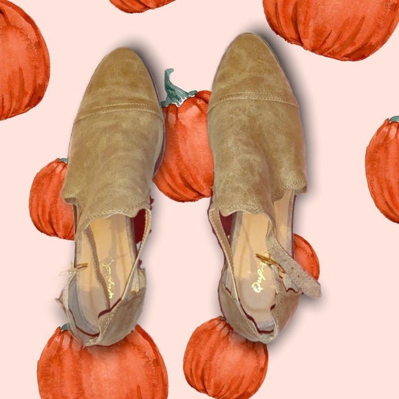 Qupid Shoes - BROWN BOOTIES/SANDALS